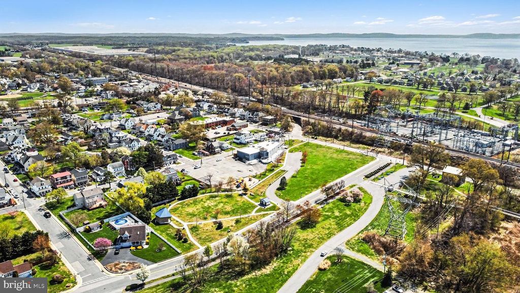 Image 27 of property listing at 8-C OWENS LANDING CT, Perryville, MD 21903