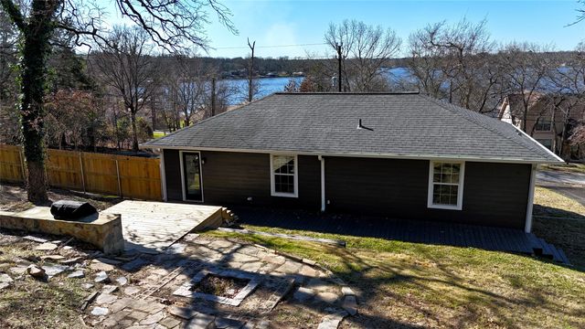 640 Callender Lake Drive, Murchison, TX 75778