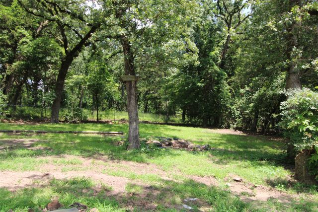 640 Callender Lake Drive, Murchison, TX 75778