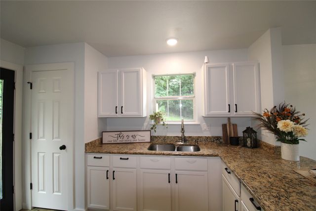 640 Callender Lake Drive, Murchison, TX 75778