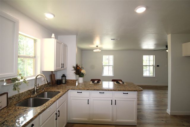 640 Callender Lake Drive, Murchison, TX 75778