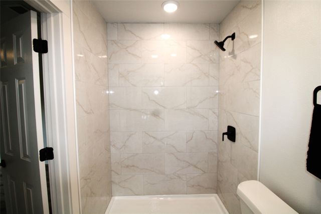 640 Callender Lake Drive, Murchison, TX 75778