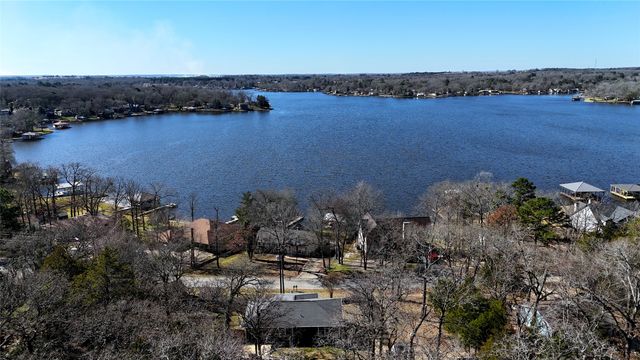 640 Callender Lake Drive, Murchison, TX 75778