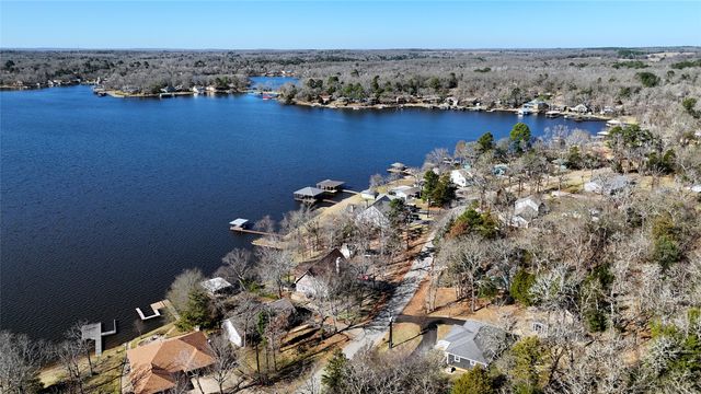 640 Callender Lake Drive, Murchison, TX 75778