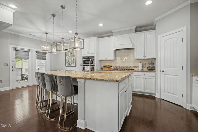 265 Daymire Glen Lane, Cary, NC 27519
