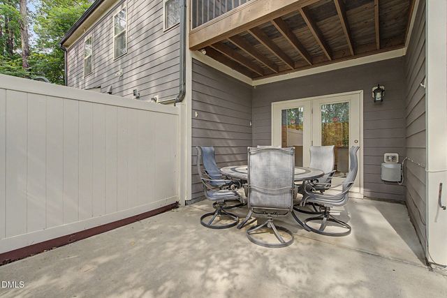 265 Daymire Glen Lane, Cary, NC 27519