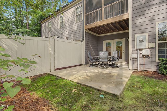 265 Daymire Glen Lane, Cary, NC 27519