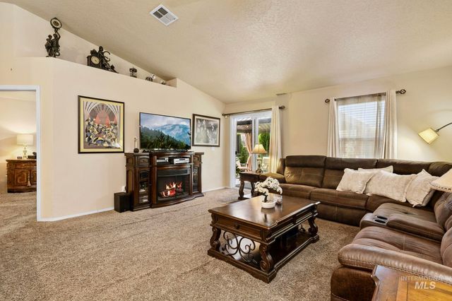 3004 Woodbridge, Caldwell, ID 83605