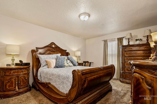 3004 Woodbridge, Caldwell, ID 83605