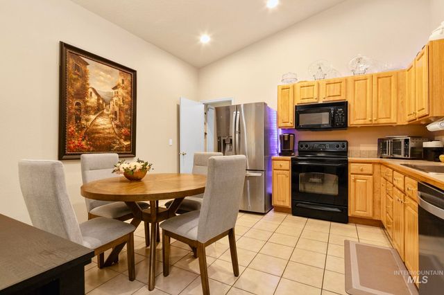 3004 Woodbridge, Caldwell, ID 83605