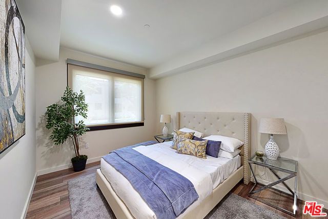 1070 S Bedford Street 402, Los Angeles, CA 90035