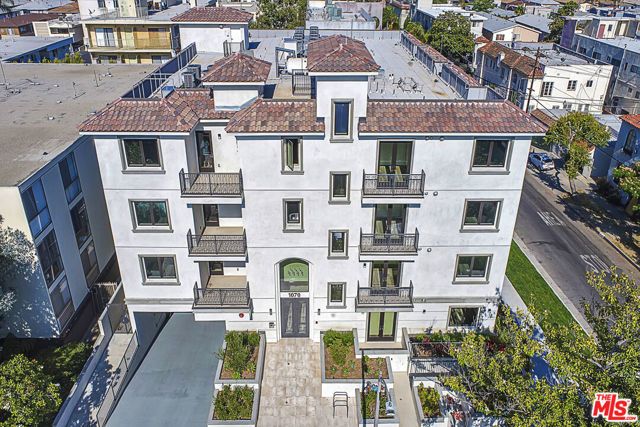 1070 S Bedford Street 402, Los Angeles, CA 90035