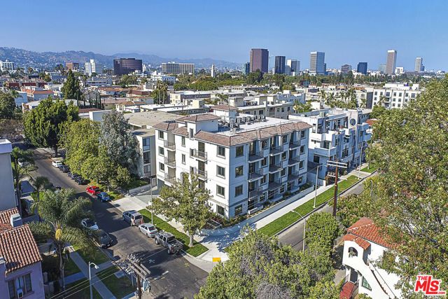 1070 S Bedford Street 402, Los Angeles, CA 90035