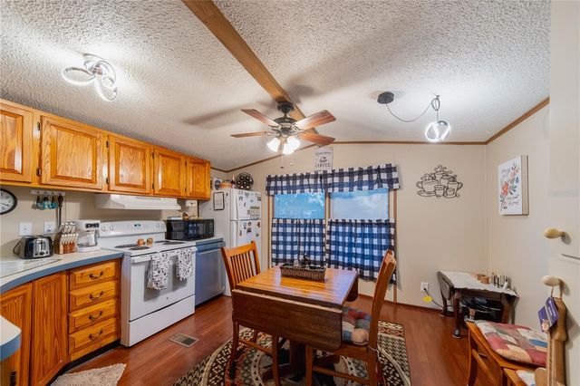 1381 SE LAKE RD, Arcadia, FL 34266