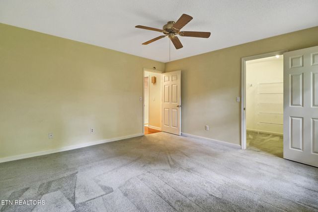 132 Cromwell Lane, Crossville, TN 38558