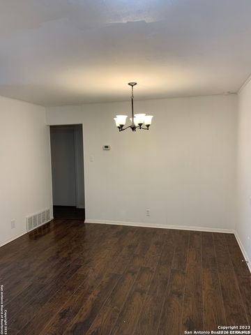 5818 Fermi, San Antonio, TX 78228