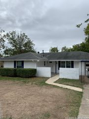 5818 Fermi, San Antonio, TX 78228
