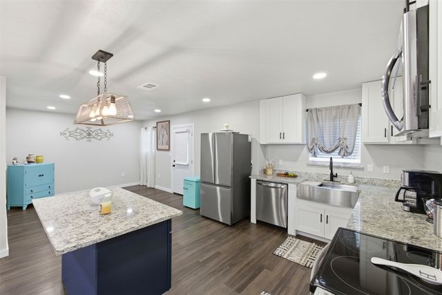 4933 Lewis Avenue, Midlothian, TX 76065