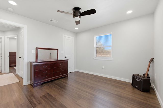 4933 Lewis Avenue, Midlothian, TX 76065