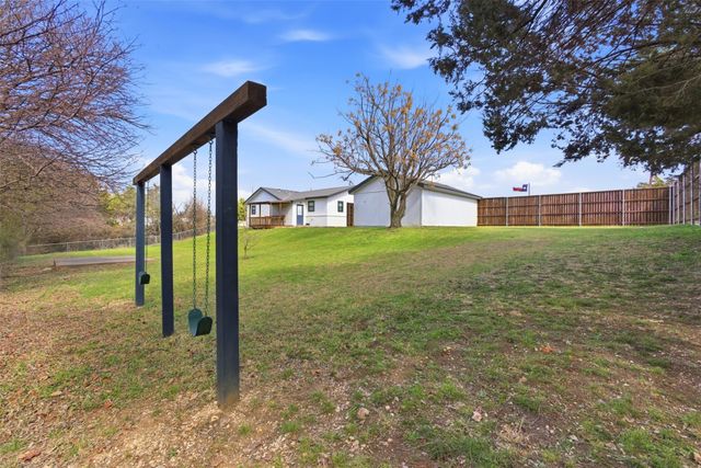 4933 Lewis Avenue, Midlothian, TX 76065