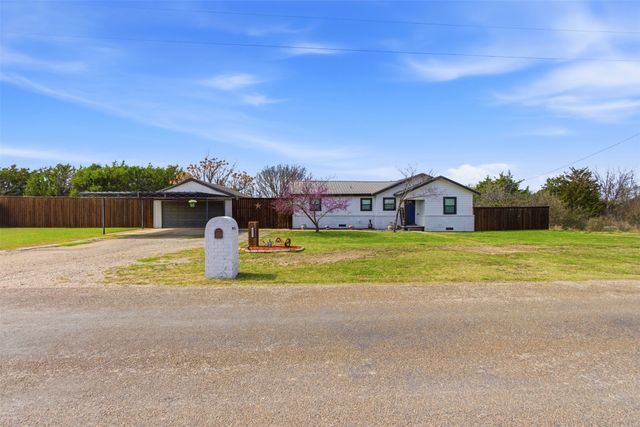 4933 Lewis Avenue, Midlothian, TX 76065