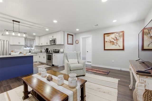 4933 Lewis Avenue, Midlothian, TX 76065