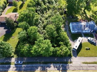 7346 Richmond, Bedford, OH 44146