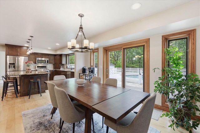 3296 PIONEER DRIVE, Green Bay, WI 54313