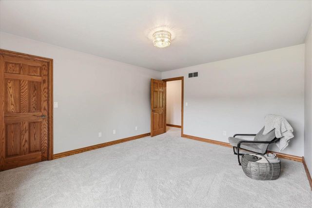 3296 PIONEER DRIVE, Green Bay, WI 54313