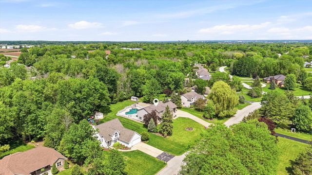 3296 PIONEER DRIVE, Green Bay, WI 54313