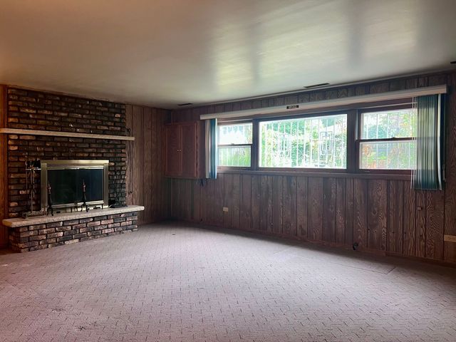 15035 Naughton Drive, South Holland, IL 60473