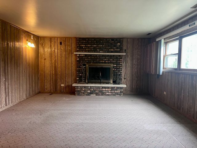 15035 Naughton Drive, South Holland, IL 60473