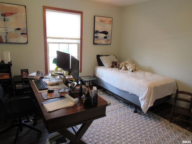 616 GARDEN Court, Chatham, IL 62629