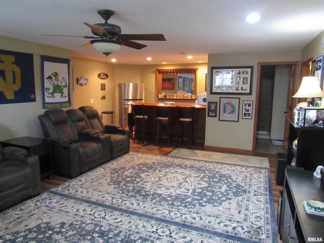 616 GARDEN Court, Chatham, IL 62629