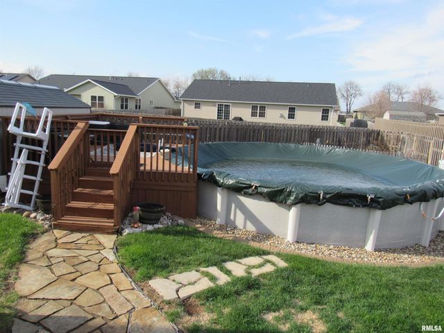 616 GARDEN Court, Chatham, IL 62629