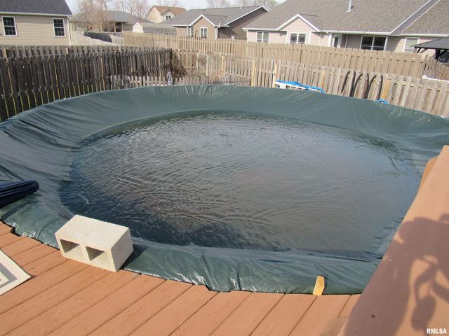 616 GARDEN Court, Chatham, IL 62629