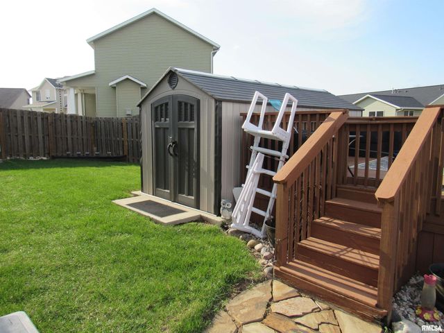 616 GARDEN Court, Chatham, IL 62629