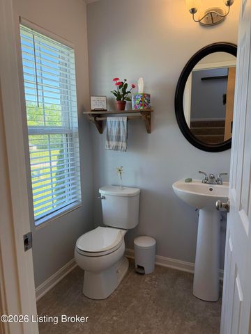 1002 Heron Cove, La Grange, KY 40031