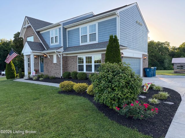 1002 Heron Cove, La Grange, KY 40031