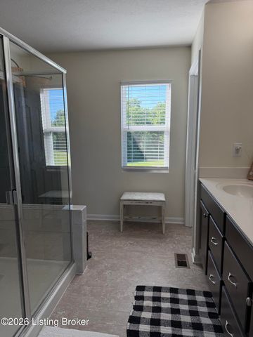 1002 Heron Cove, La Grange, KY 40031