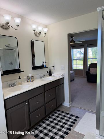 1002 Heron Cove, La Grange, KY 40031