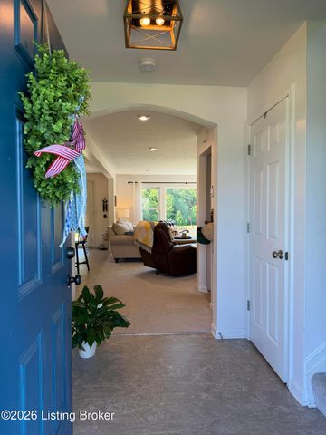 1002 Heron Cove, La Grange, KY 40031