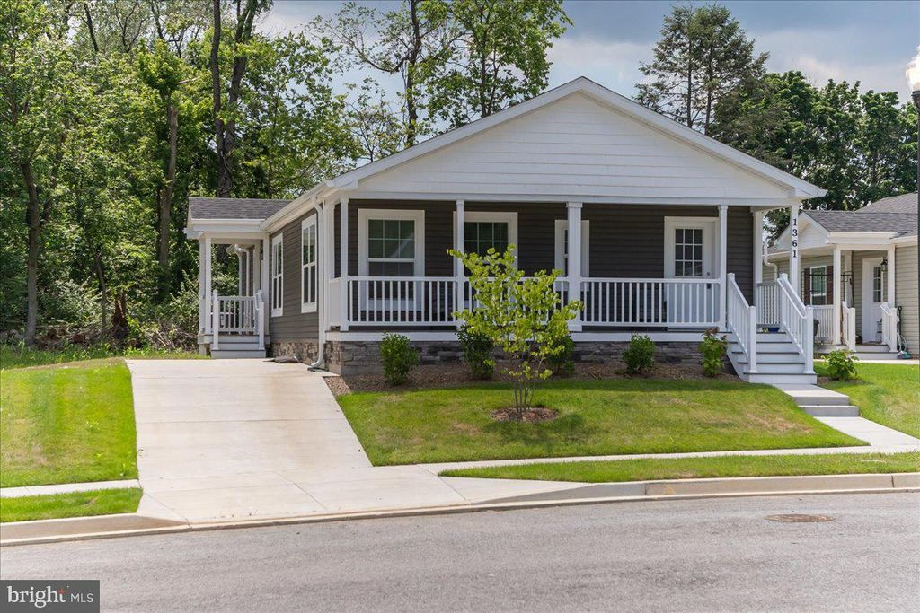 1361 CONNECTICUT AVE, Hagerstown, MD 21740