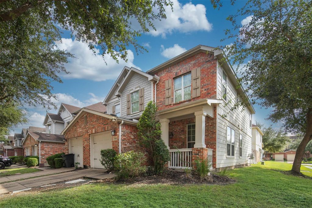 13059 Lawsons Creek Lane, Houston, TX 77072