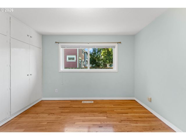 9619 N EXETER Ave, Portland, OR 97203