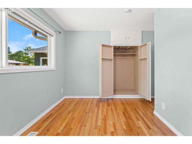 9619 N EXETER Ave, Portland, OR 97203