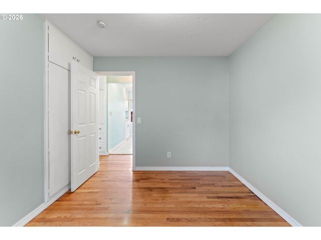 9619 N EXETER Ave, Portland, OR 97203