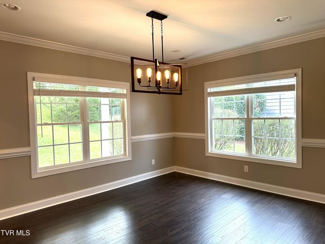 2728 Edinburgh Channel Road, Kingsport, TN 37664