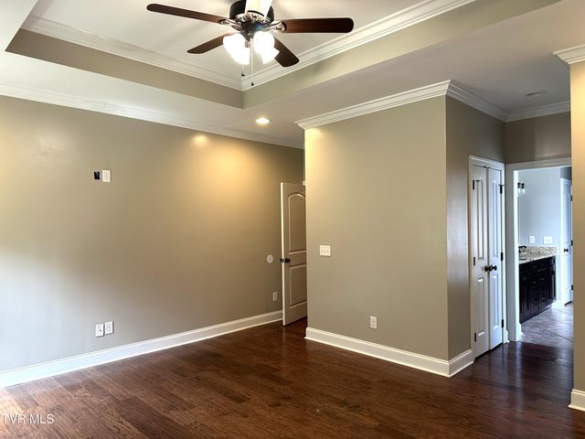 2728 Edinburgh Channel Road, Kingsport, TN 37664