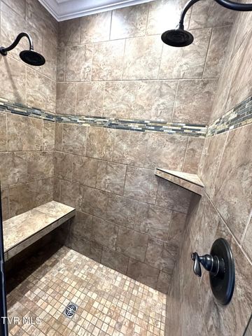 2728 Edinburgh Channel Road, Kingsport, TN 37664